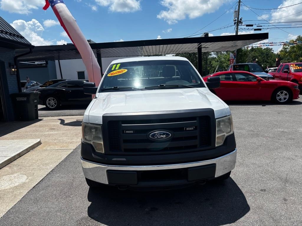 Ford F-150 XLT 8-ft. Bed 4WD 2011