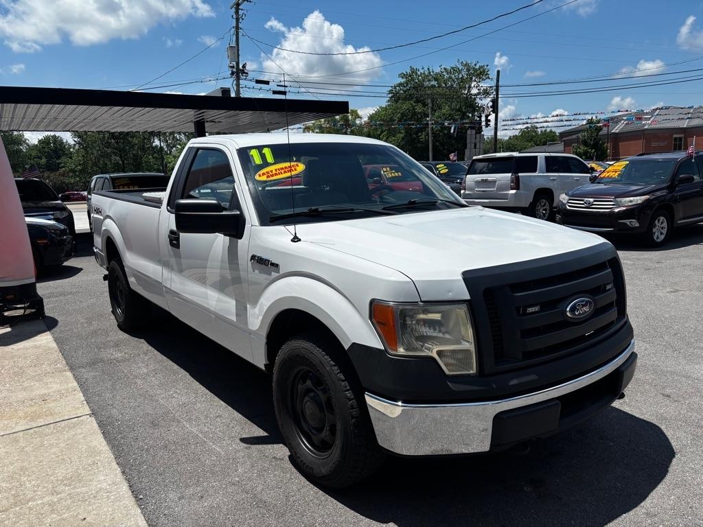 Ford F-150 XLT 8-ft. Bed 4WD 2011