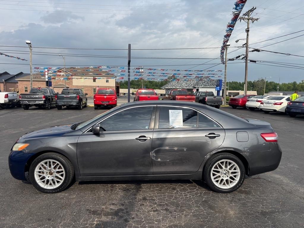 2010 Toyota Camry SE 6-Spd MT