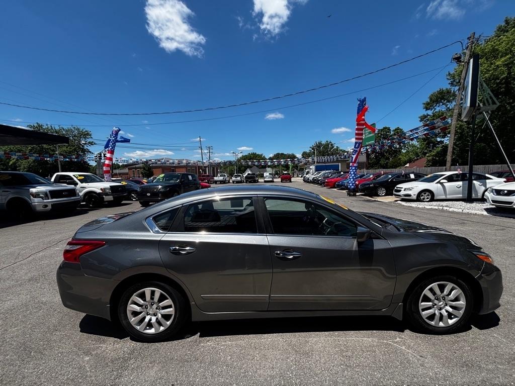 Nissan Altima 2.5 SR 2016
