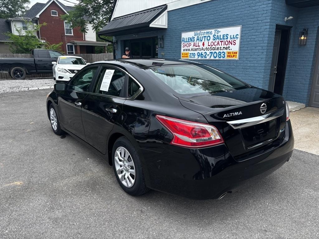 Nissan Altima 2.5 SV 2013