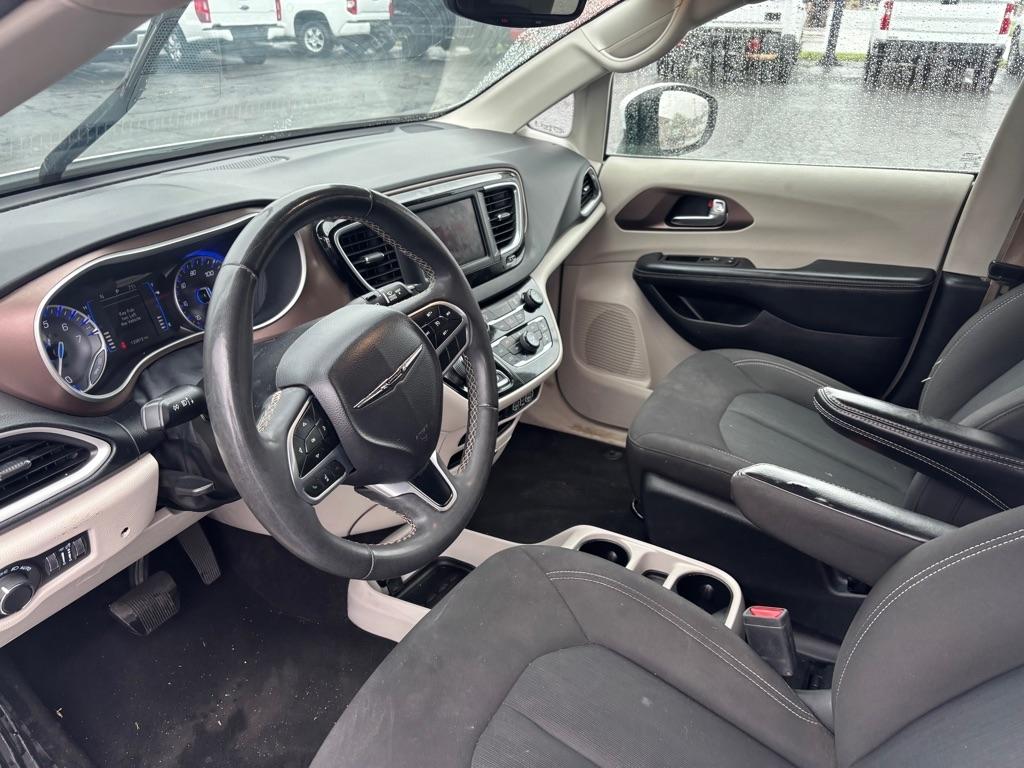 Chrysler Voyager  2023