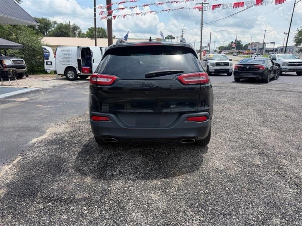 Jeep Cherokee Latitude 4WD 2015