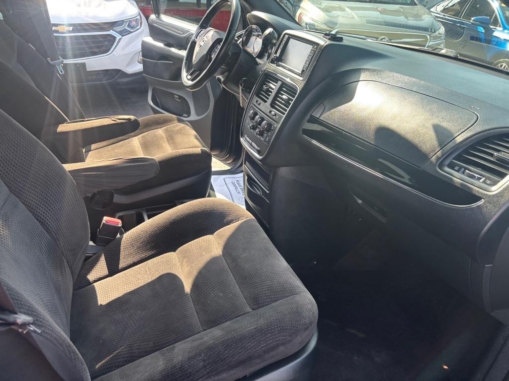 Dodge Grand Caravan SE 2017