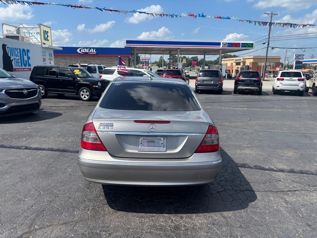 Mercedes-Benz E-Class E350 Luxury Sedan 2009