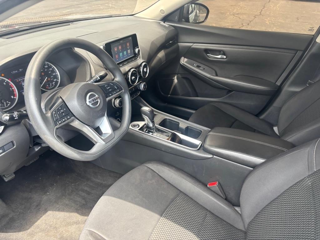 Nissan Sentra S 2020
