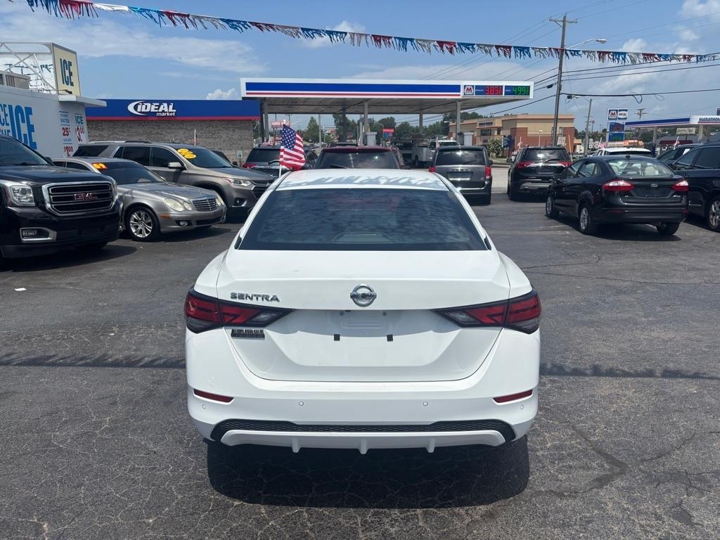 Nissan Sentra S 2020