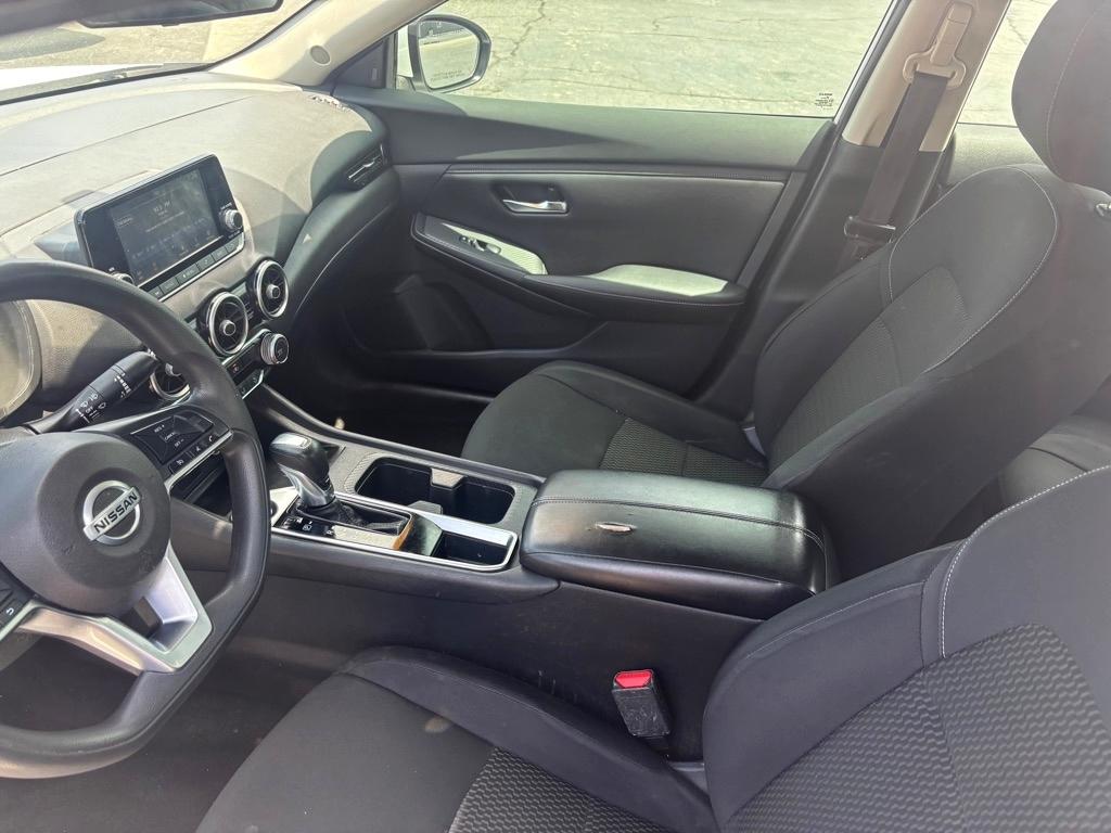 Nissan Sentra S 2020