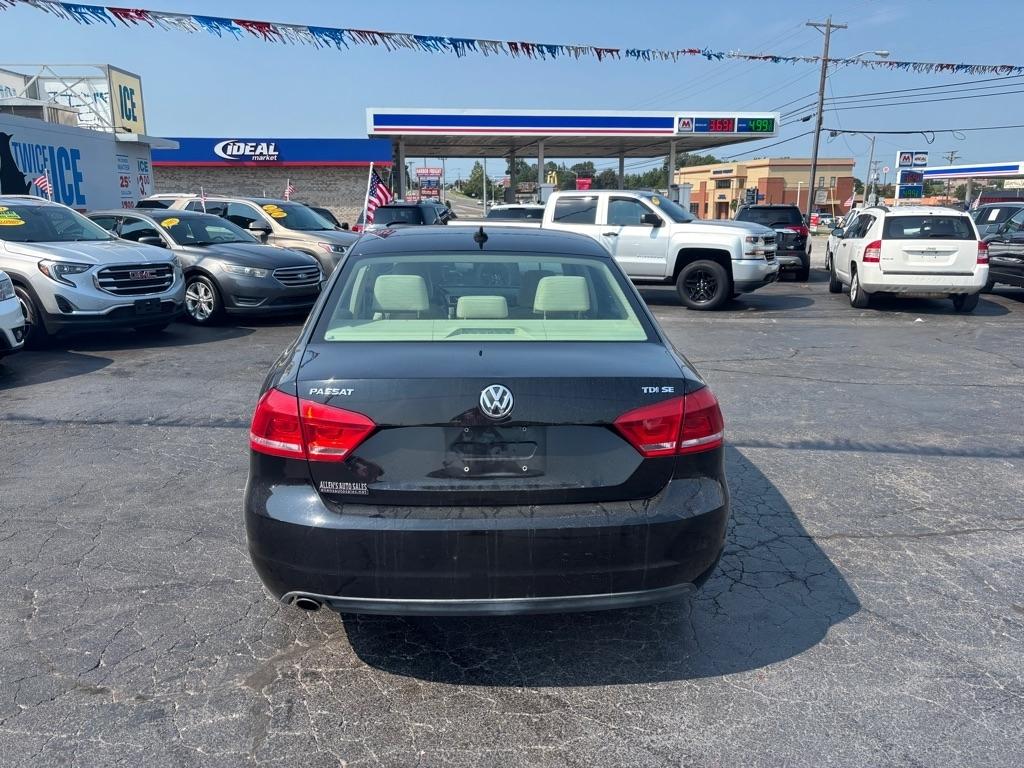 Volkswagen Passat TDI SE 6M 2015