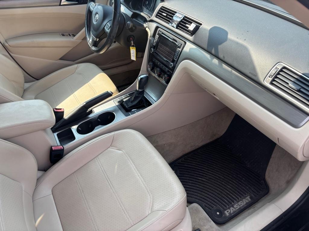Volkswagen Passat TDI SE 6M 2015