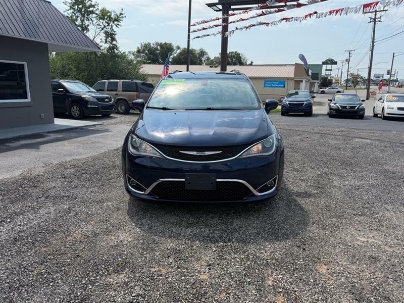 Chrysler Pacifica Touring-L 2020