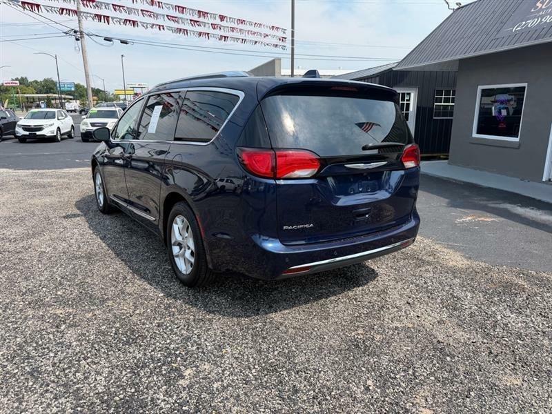 Chrysler Pacifica Touring-L 2020