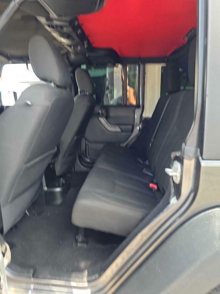 Jeep Wrangler JK Unlimited Sport 4WD 2018