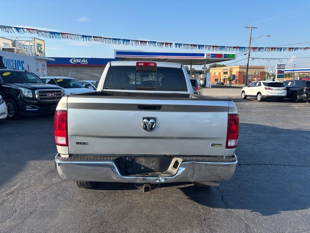 RAM 1500 SLT Quad Cab 2WD 2017