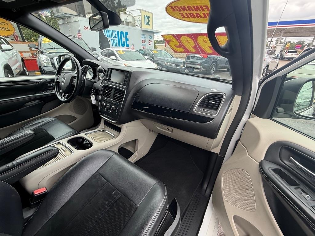 Dodge Grand Caravan SXT 2018