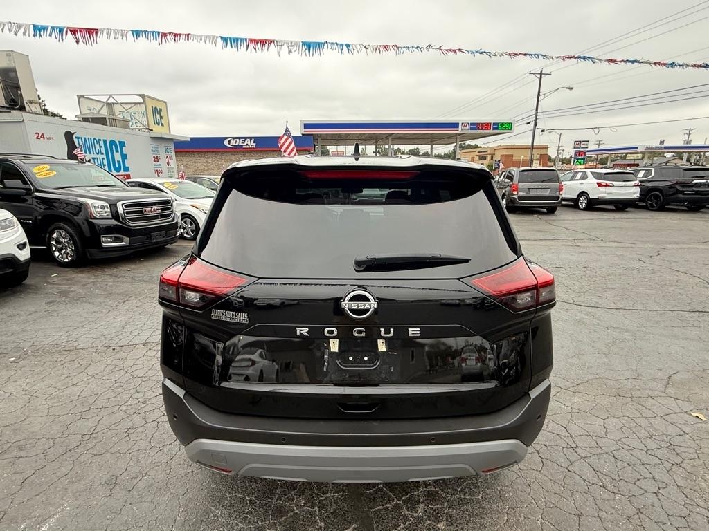 Nissan Rogue S 2023