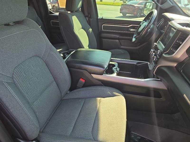 RAM 1500 Big Horn Quad Cab 4WD 2020