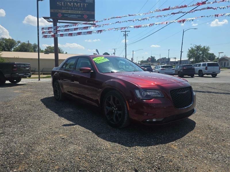 Chrysler 300 S V6 RWD 2021