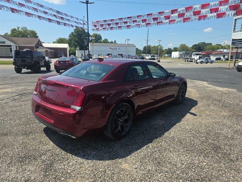 Chrysler 300 S V6 RWD 2021