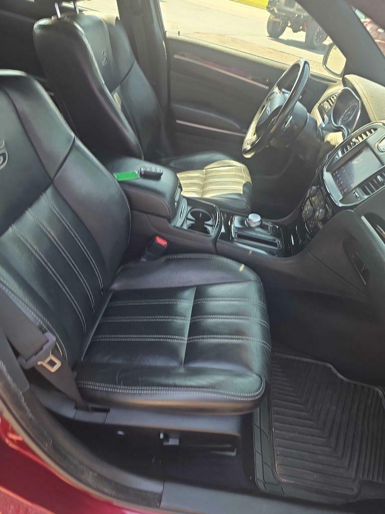 Chrysler 300 S V6 RWD 2021