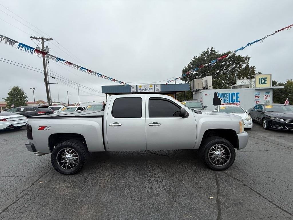 Chevrolet Silverado 1500 LT1 Crew Cab 4WD 2010