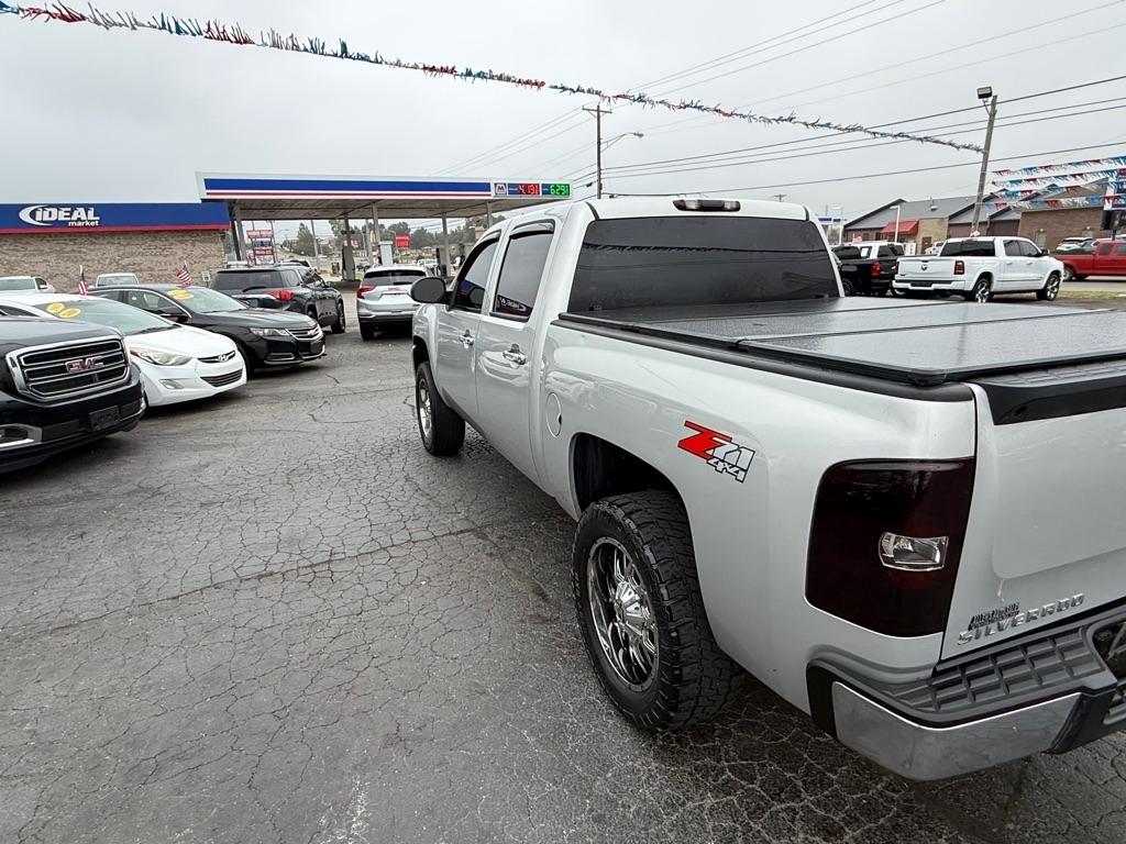 Chevrolet Silverado 1500 LT1 Crew Cab 4WD 2010
