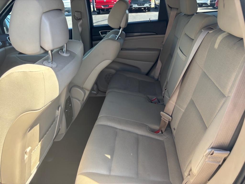 Jeep Grand Cherokee Laredo 4WD 2015