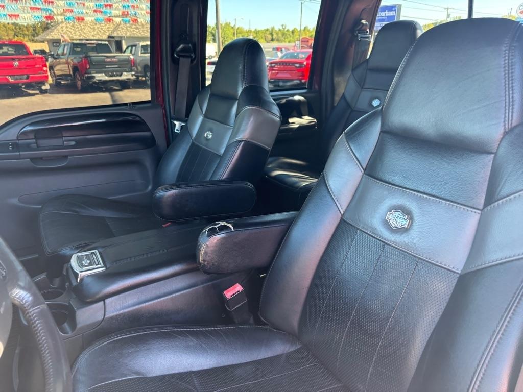 Ford F-250 SD XL Crew Cab 4WD 2006