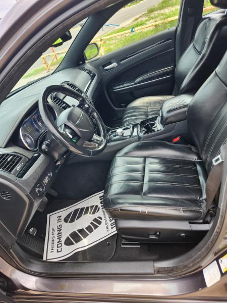 Chrysler 300 S V6 RWD 2021