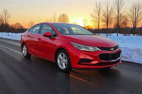 2018 Chevrolet Cruze LT Auto