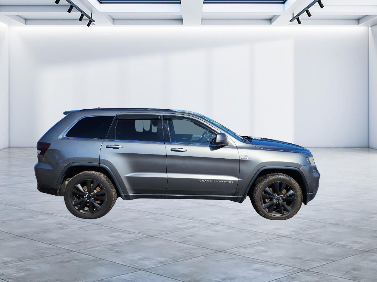 Jeep Grand Cherokee Limited 4D SUV 4WD 2012