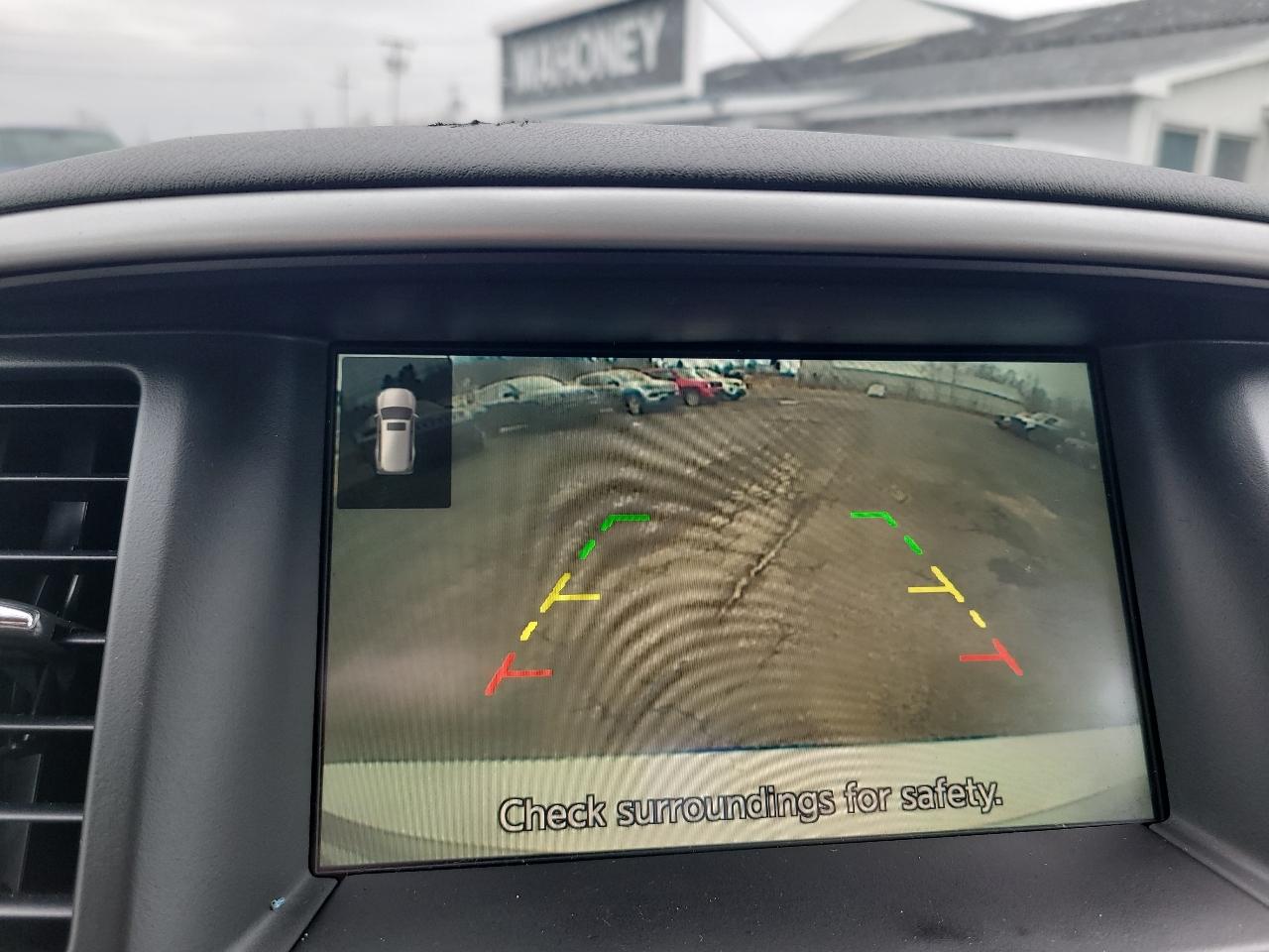 Nissan Pathfinder SV 4WD 2020