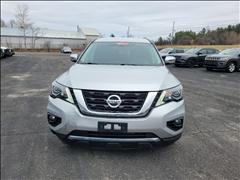 2020 Nissan Pathfinder 