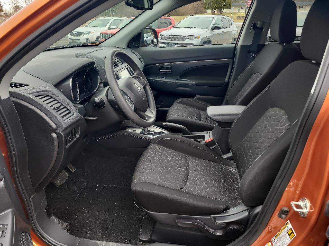 Mitsubishi Outlander Sport 2.0 ES 4WD 2022