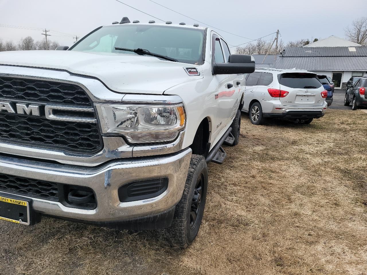 RAM 2500 Tradesman Crew Cab SWB 4WD 2019