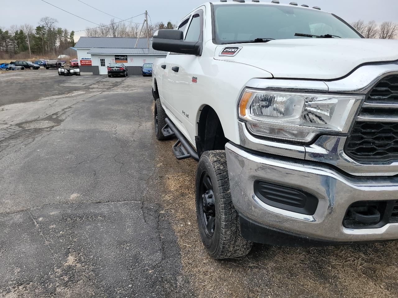 RAM 2500 Tradesman Crew Cab SWB 4WD 2019