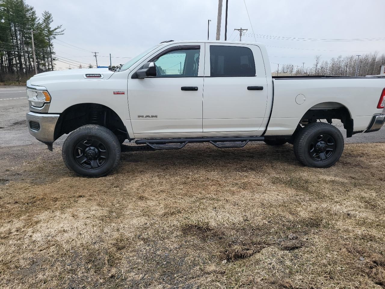 RAM 2500 Tradesman Crew Cab SWB 4WD 2019