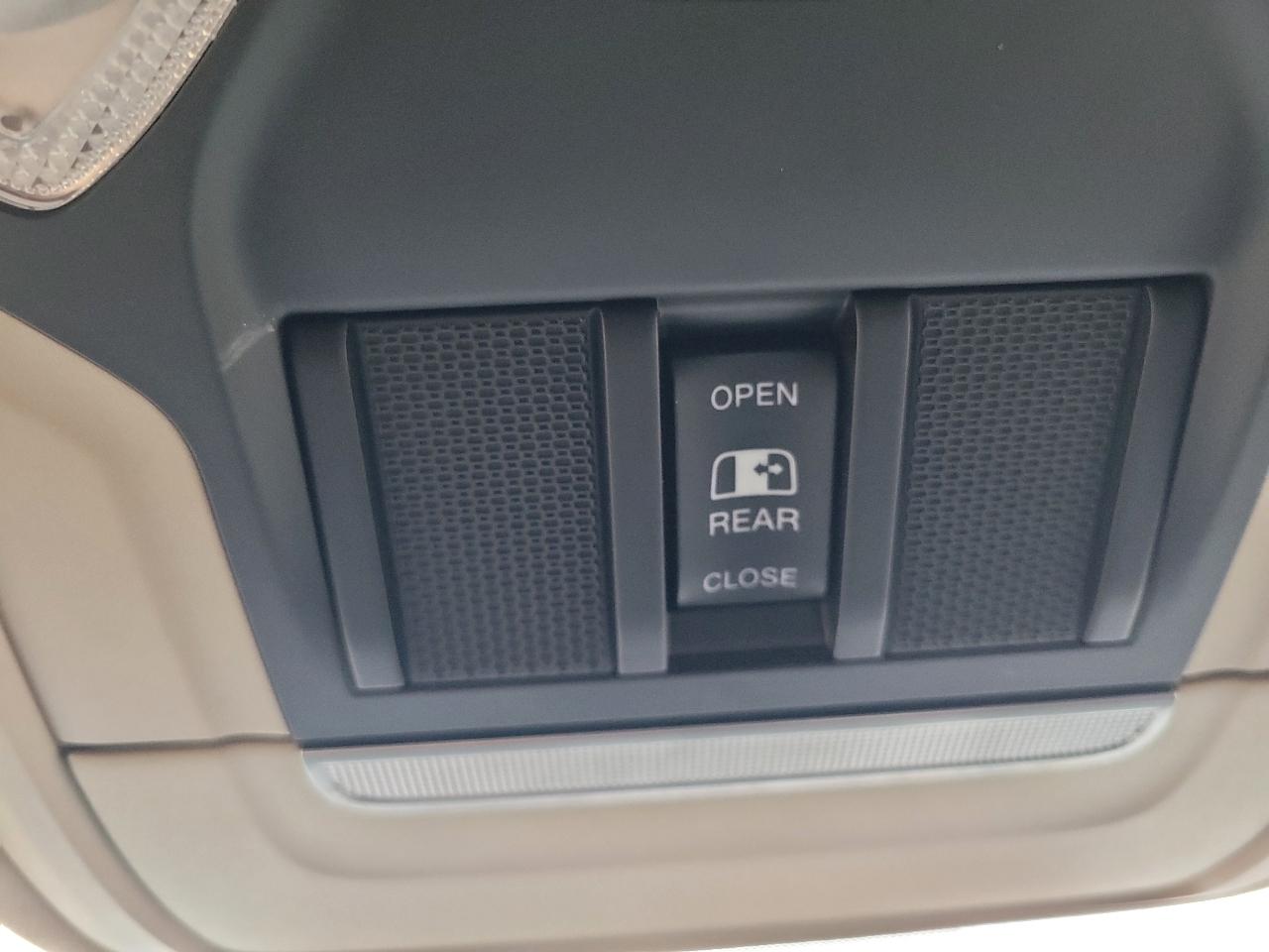 RAM 2500 Tradesman Crew Cab SWB 4WD 2019