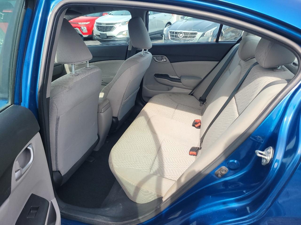 Honda Civic LX Sedan CVT 2015