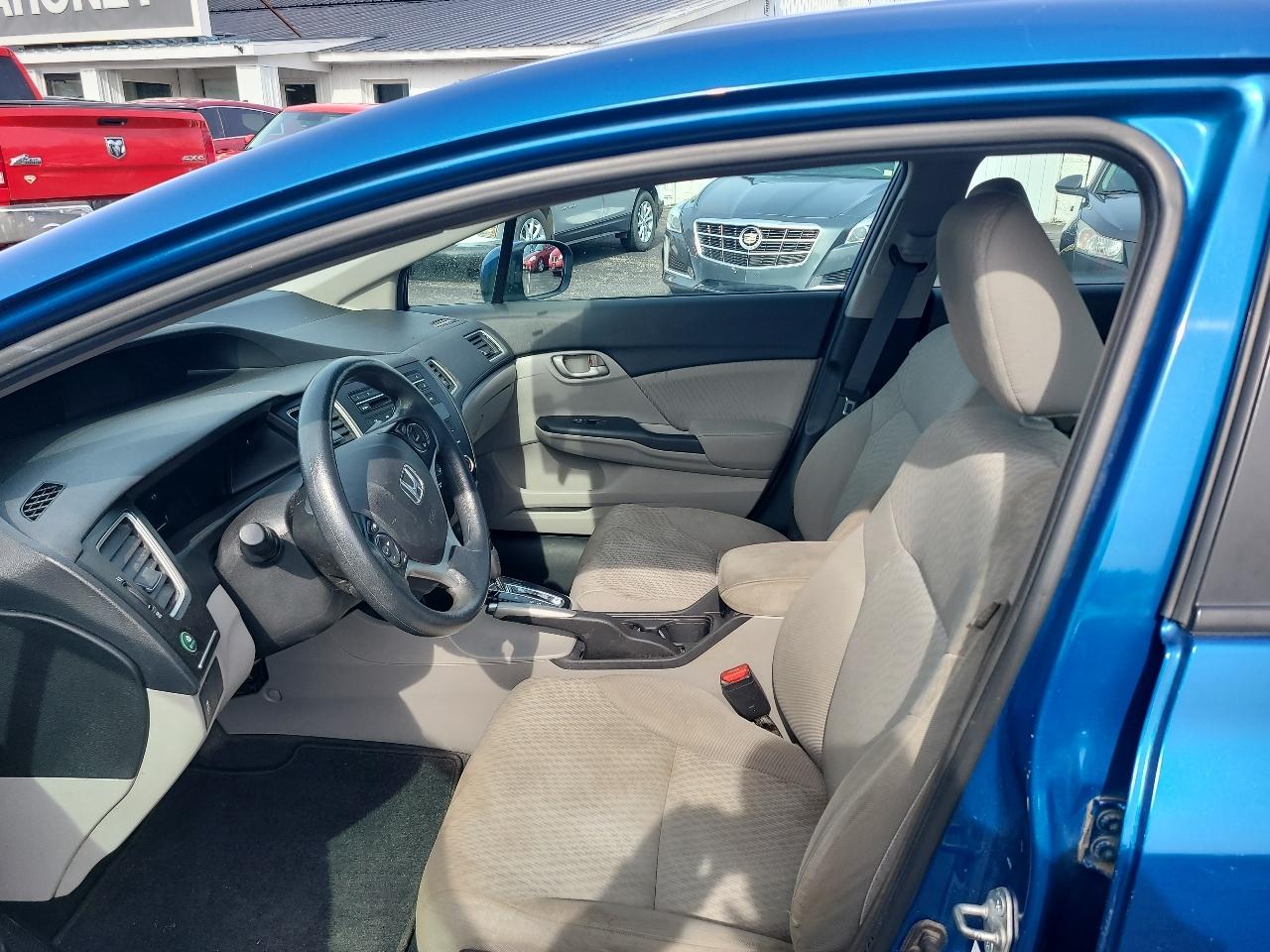 Honda Civic LX Sedan CVT 2015