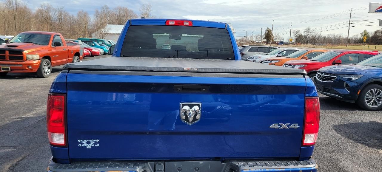 RAM 1500 Tradesman Quad Cab 4WD 2018