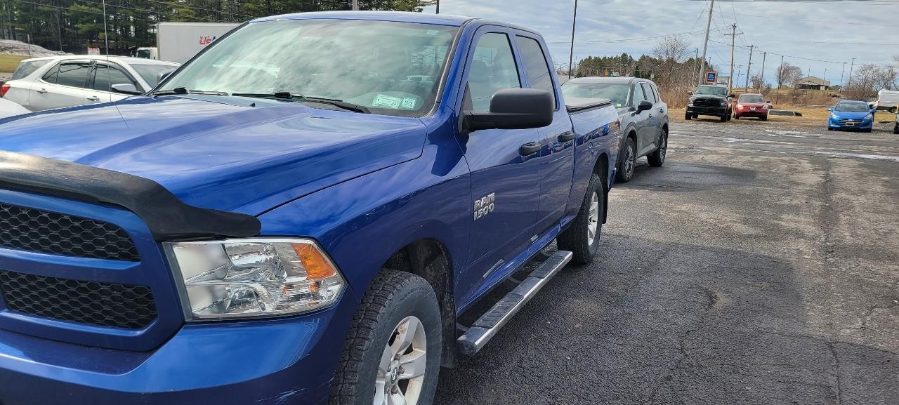 RAM 1500 Tradesman Quad Cab 4WD 2018