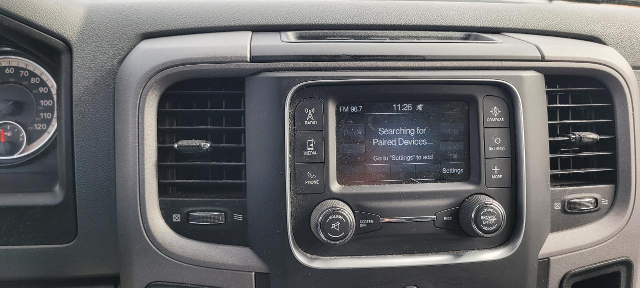 RAM 1500 Tradesman Quad Cab 4WD 2018