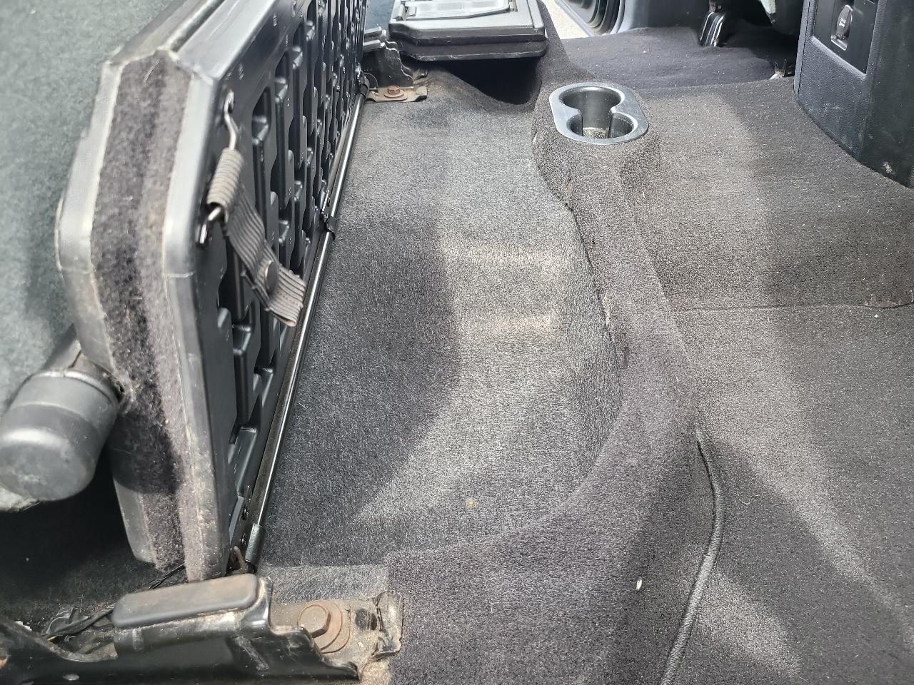 RAM 1500 SLT Quad Cab 4WD 2016