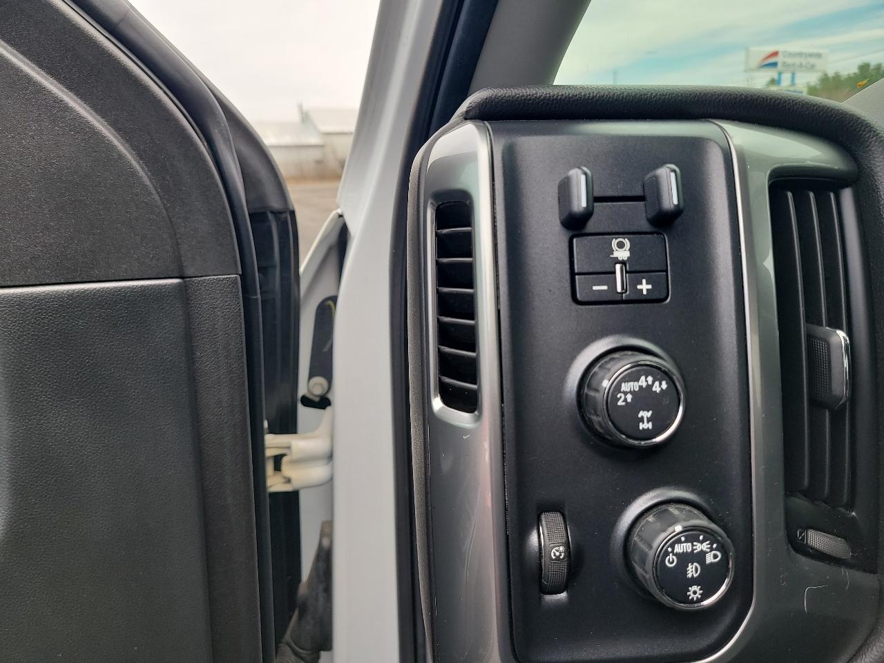 Chevrolet Silverado 1500 LT Double Cab 4WD 2020