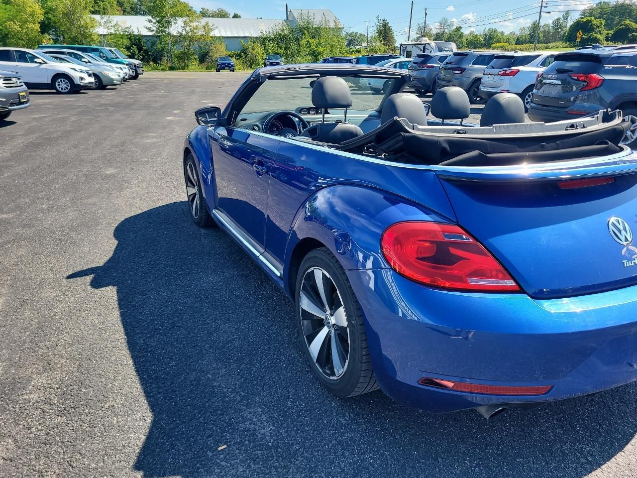 Volkswagen Beetle 2dr Man 2.0T PZEV 2013