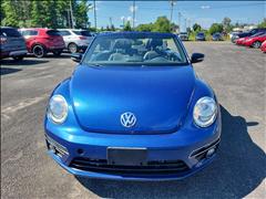 2013 Volkswagen Beetle 
