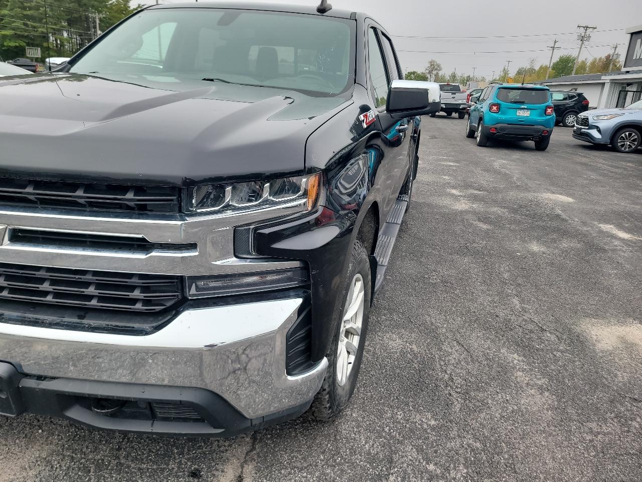 Chevrolet Silverado 1500 4WD Crew Cab 147" LT 2020