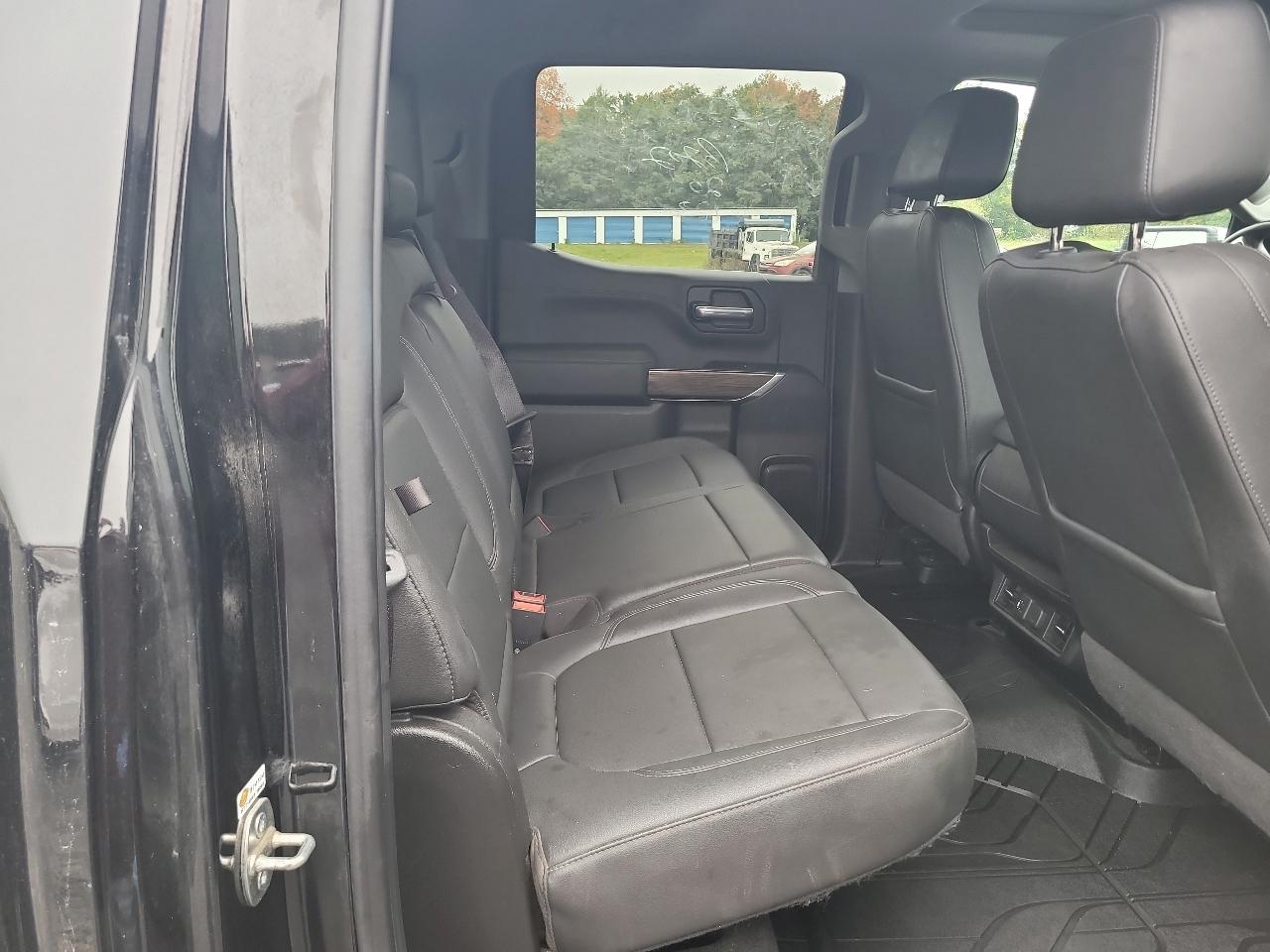 Chevrolet Silverado 1500 4WD Crew Cab 147" LT 2020