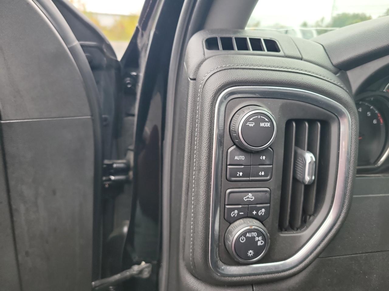 Chevrolet Silverado 1500 4WD Crew Cab 147" LT 2020